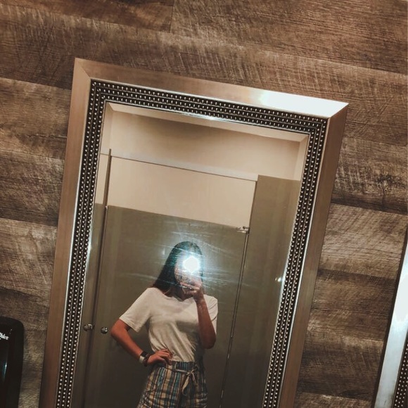 Meet your Posher, Shelby - Picture 1 of 1